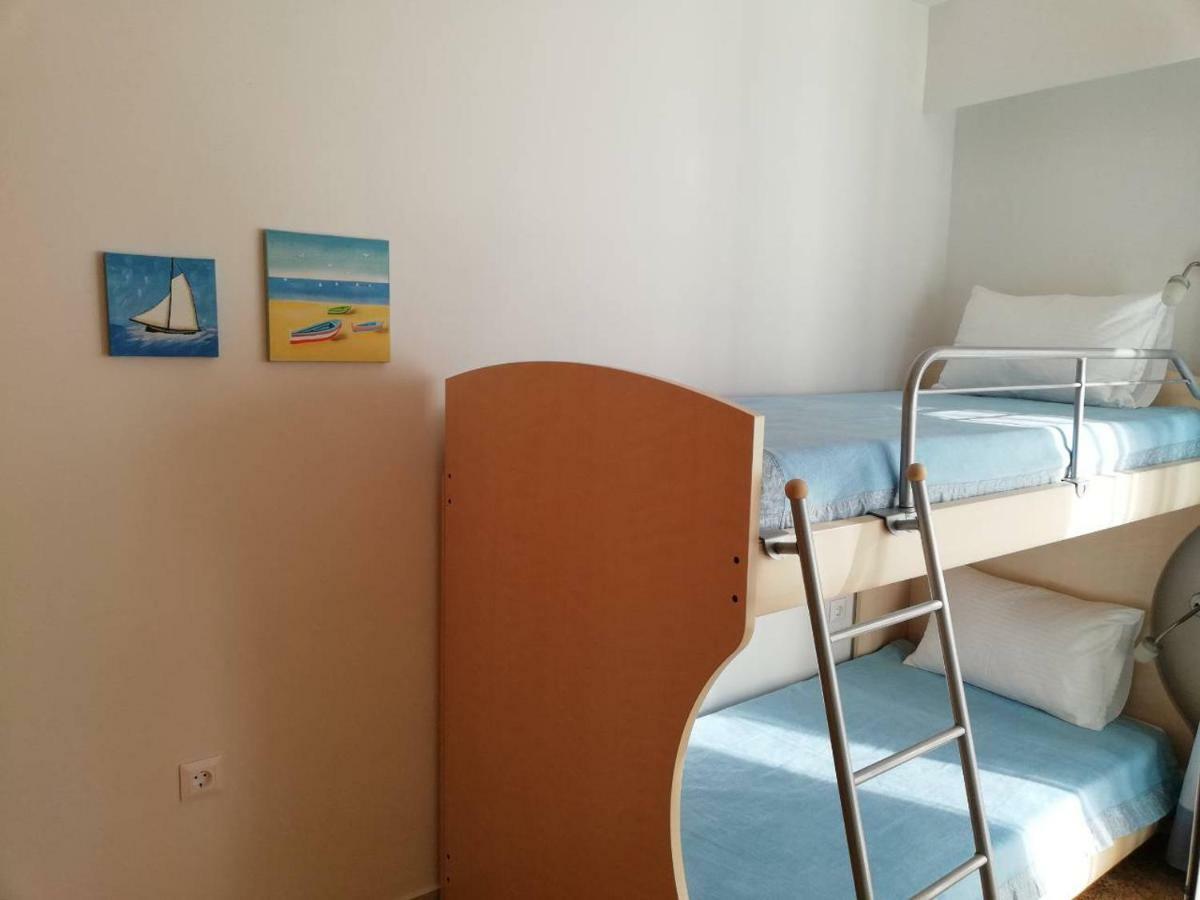 Asimelia Luxury Apartment Heraklion  Bagian luar foto